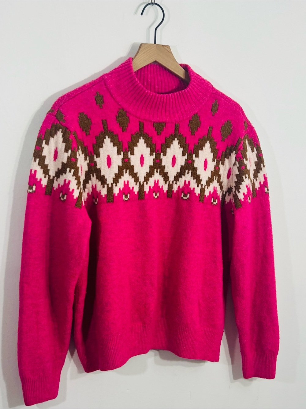 Pink Pullover Mock Neck Fair Isle Sweater Brown Ivory Geometric Yoke Patteren